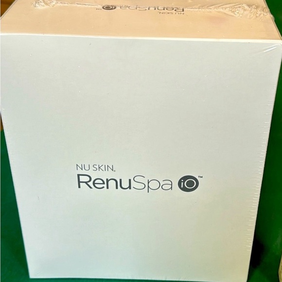 NWT Nuskin Renu spa + conductive gel - Picture 2 of 5
